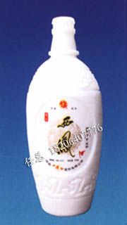 乳白料玻璃瓶